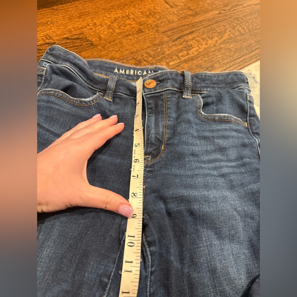 American Eagle High Rise Jegging Size 10R ripped knee - Picture 4 of 9